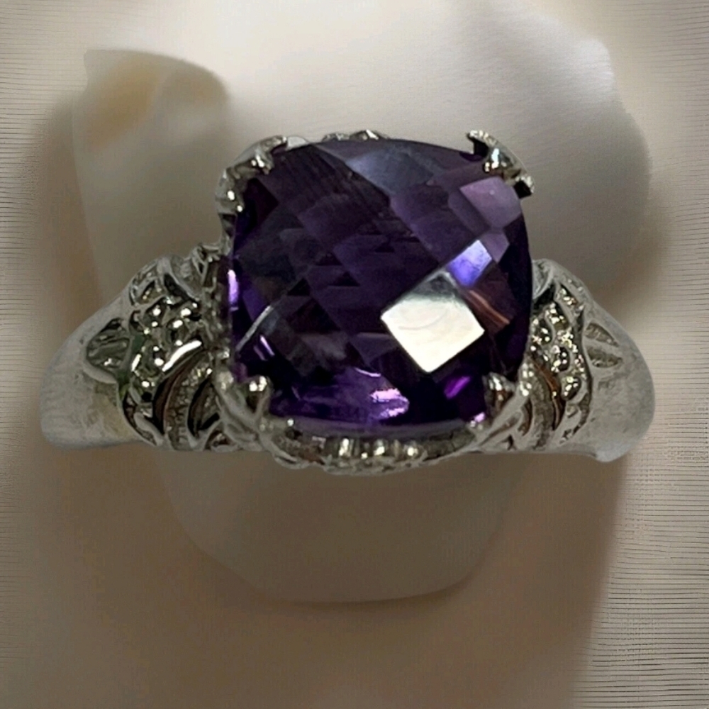 Designer Amethyst Cushion Cut Honeycomb Faceted Ring
